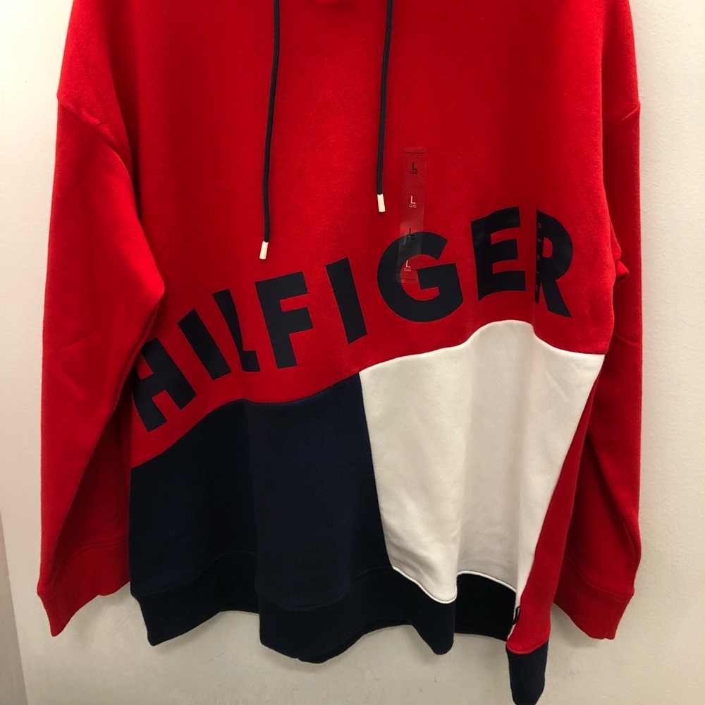 Tommy Hilfiger Pullover Hoodie - Picture 2 of 5